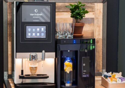 Van Duijnen koffiemachine met watertap