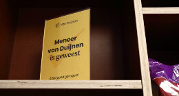 Van Duijnen flyerbord